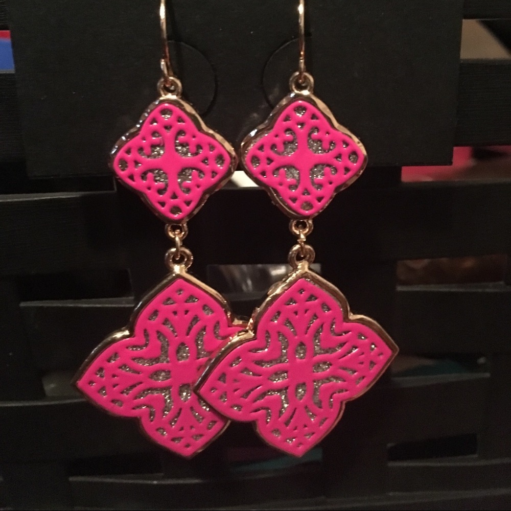 Hot pink & Gold stop earrings